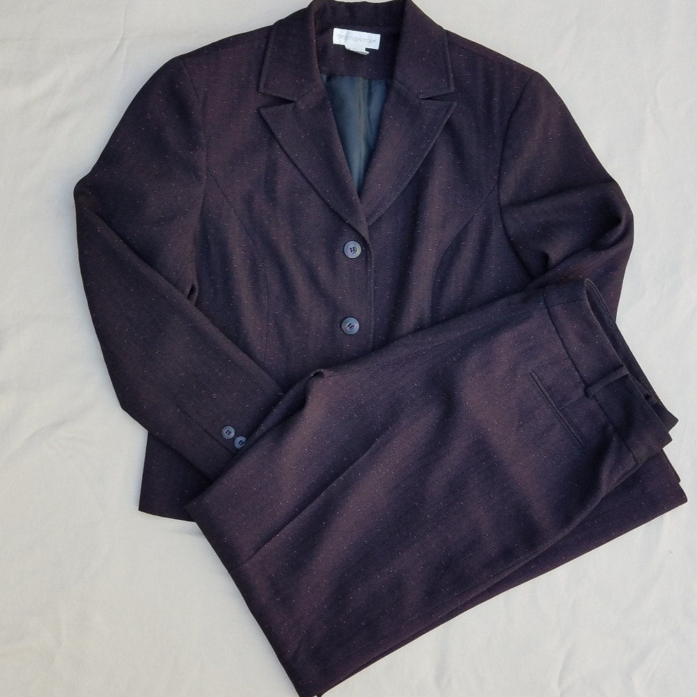 Worthington Two-Piece Pants Suit